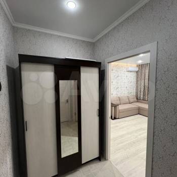 Сдается 1-комнатная квартира, 35 м²