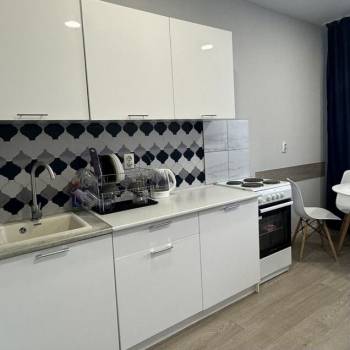 Сдается 1-комнатная квартира, 40 м²