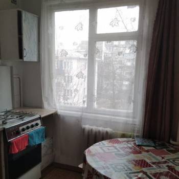 Продается Многокомнатная квартира, 57,2 м²