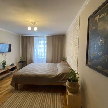 Сдается 1-комнатная квартира, 46 м²