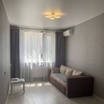 Сдается 1-комнатная квартира, 36 м²