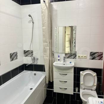 Сдается 1-комнатная квартира, 40 м²