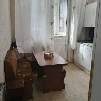 Продается 1-комнатная квартира, 43 м²