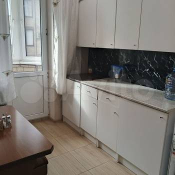 Продается 1-комнатная квартира, 43 м²