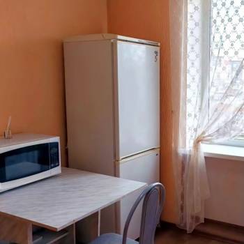 Сдается 1-комнатная квартира, 39 м²