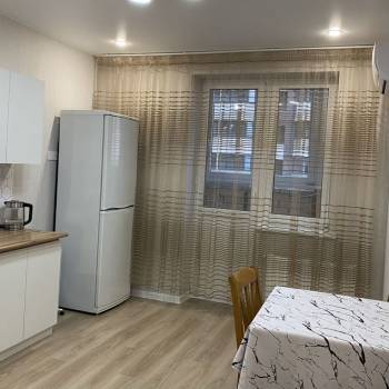 Сдается 1-комнатная квартира, 44 м²