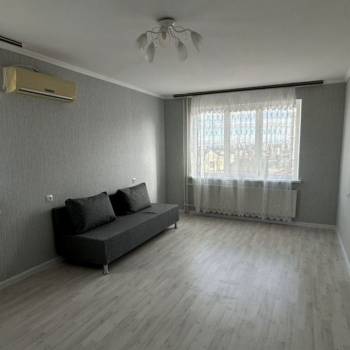 Сдается 1-комнатная квартира, 45 м²