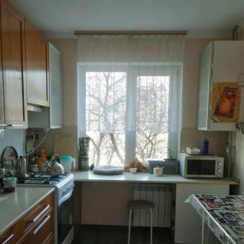 Продается Многокомнатная квартира, 76 м²