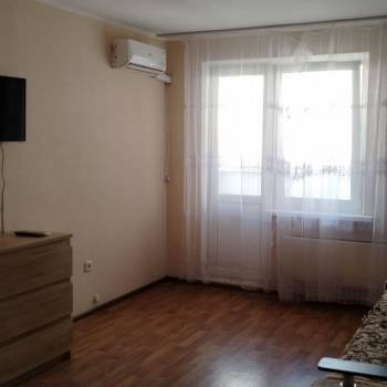 Сдается 1-комнатная квартира, 37 м²