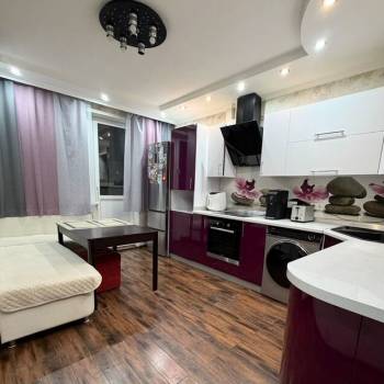 Продается 2-х комнатная квартира, 62,5 м²