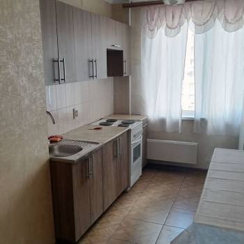 Сдается Многокомнатная квартира, 76 м²