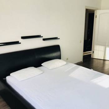 Сдается 1-комнатная квартира, 39 м²