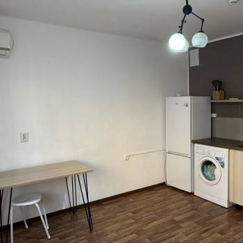 Продается 1-комнатная квартира, 33 м²