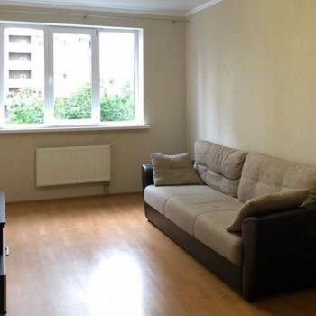 Сдается 1-комнатная квартира, 44 м²