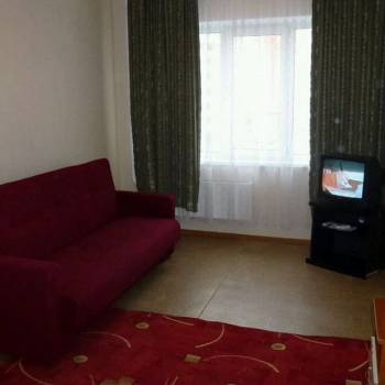 Сдается 1-комнатная квартира, 35 м²