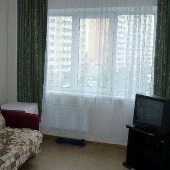 Сдается 1-комнатная квартира, 35 м²