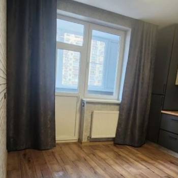Продается 1-комнатная квартира, 38 м²