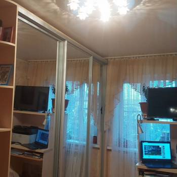 Продается 1-комнатная квартира, 45 м²