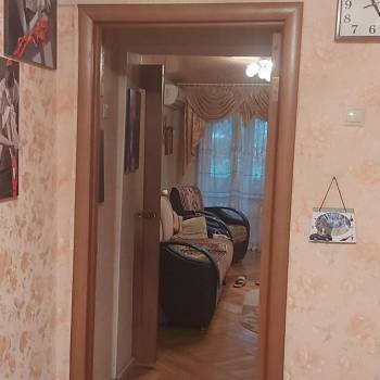 Продается 1-комнатная квартира, 45 м²