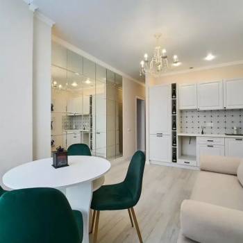 Продается 1-комнатная квартира, 45 м²