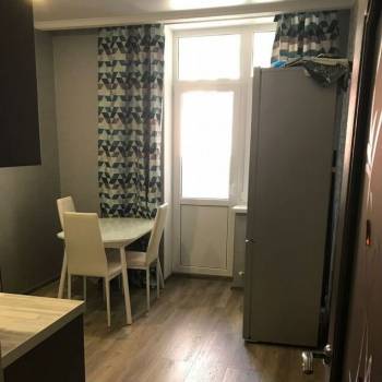 Продается 1-комнатная квартира, 39 м²