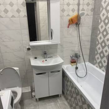 Продается 1-комнатная квартира, 40 м²