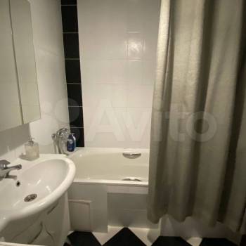 Продается 2-х комнатная квартира, 80 м²