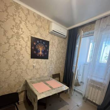 Сдается 1-комнатная квартира, 36 м²