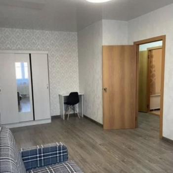 Сдается 1-комнатная квартира, 39 м²