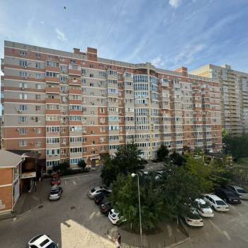Продается 1-комнатная квартира, 36 м²