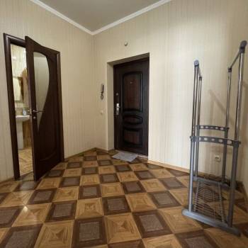 Продается 1-комнатная квартира, 47 м²