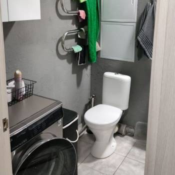 Продается 1-комнатная квартира, 40 м²