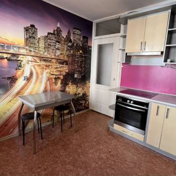 Сдается 2-х комнатная квартира, 56,2 м²