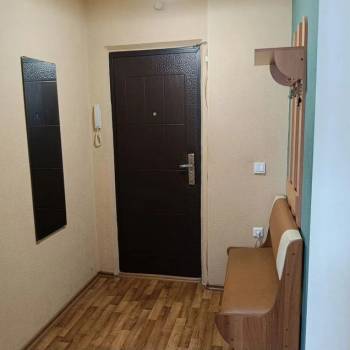 Сдается 1-комнатная квартира, 39 м²