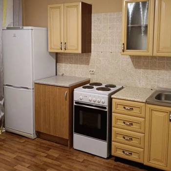 Сдается 1-комнатная квартира, 39 м²