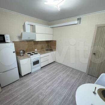 Сдается 1-комнатная квартира, 37,9 м²