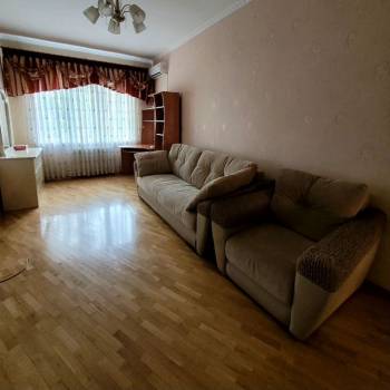 Сдается 1-комнатная квартира, 40 м²