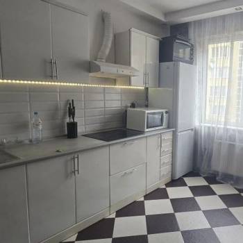 Сдается 1-комнатная квартира, 32 м²