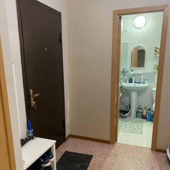 Продается 1-комнатная квартира, 39 м²