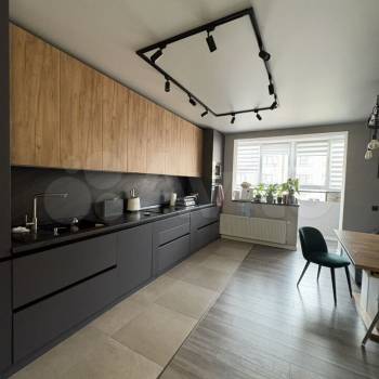 Продается 2-х комнатная квартира, 65 м²