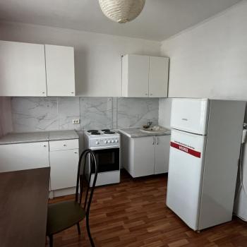 Сдается 1-комнатная квартира, 38 м²