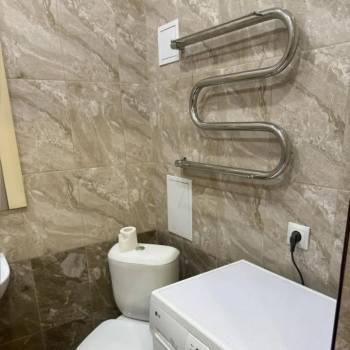 Продается 1-комнатная квартира, 35 м²