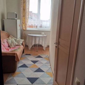 Продается 1-комнатная квартира, 12 м²