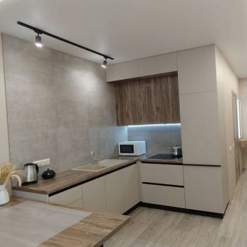 Продается 1-комнатная квартира, 41 м²