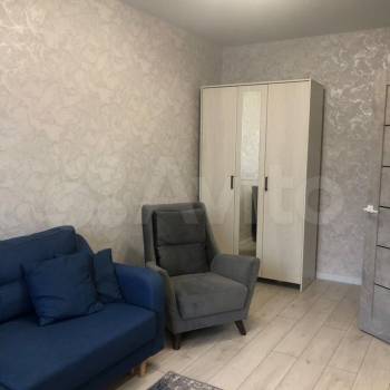 Сдается 1-комнатная квартира, 35 м²