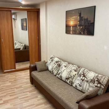 Сдается 1-комнатная квартира, 48 м²