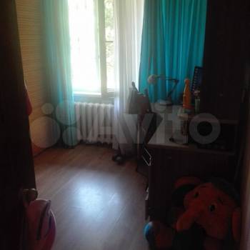 Продается Многокомнатная квартира, 60 м²