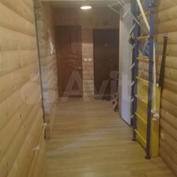 Продается Многокомнатная квартира, 60 м²
