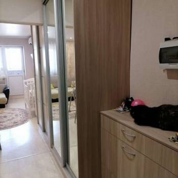 Продается 1-комнатная квартира, 30 м²