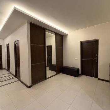 Продается 3-х комнатная квартира, 120,8 м²